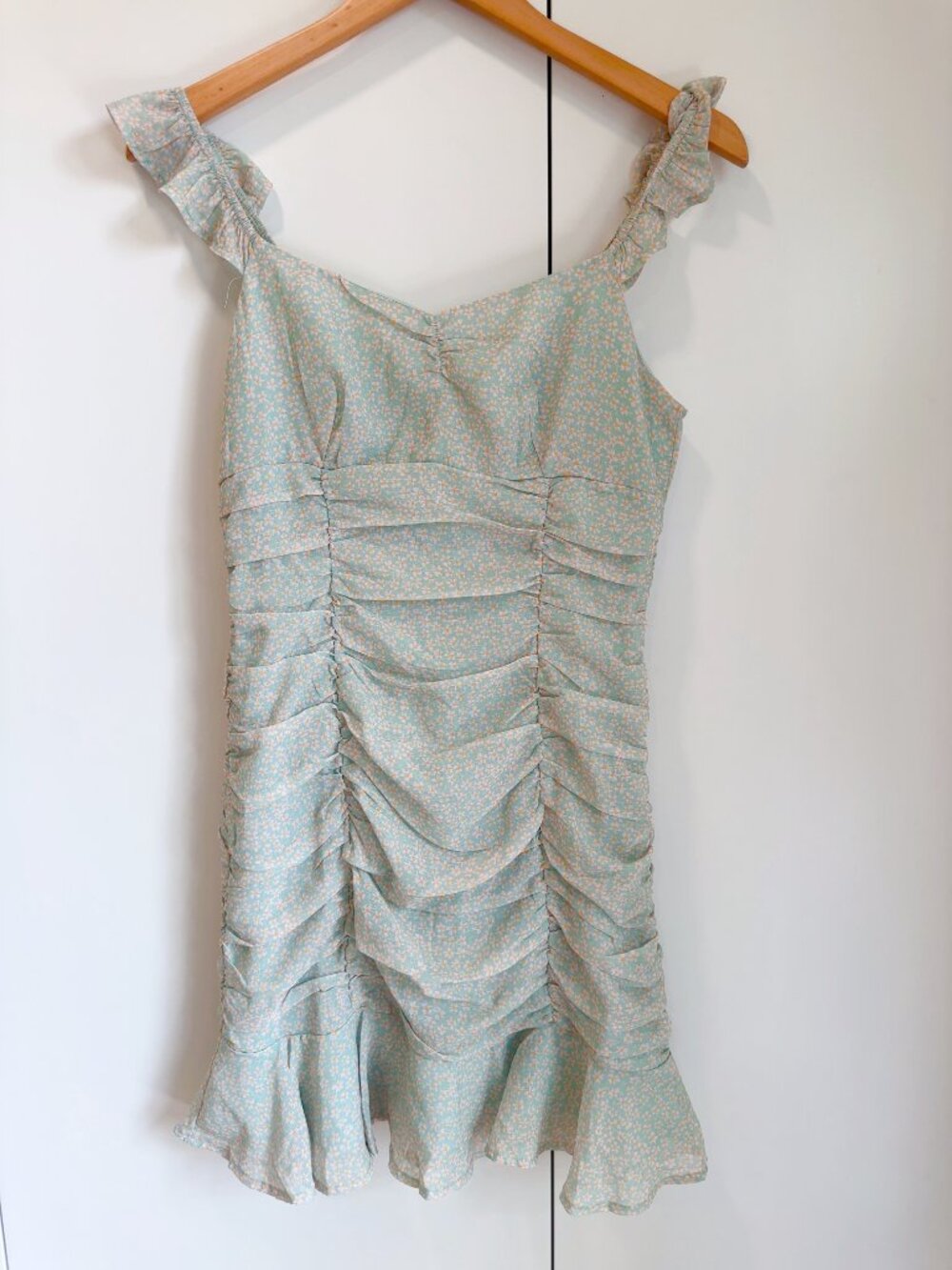 Storia Women's Dress Mini Mint Green Ditsy Floral Print Size Small Ruched Ruffle